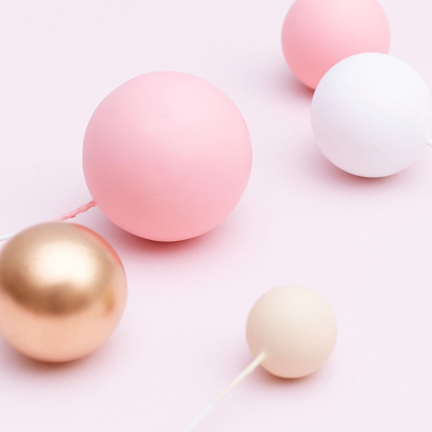 32 Pieces Cake Decorating Ball Sets - White, Gold, Light Pink & Ivory Beige
