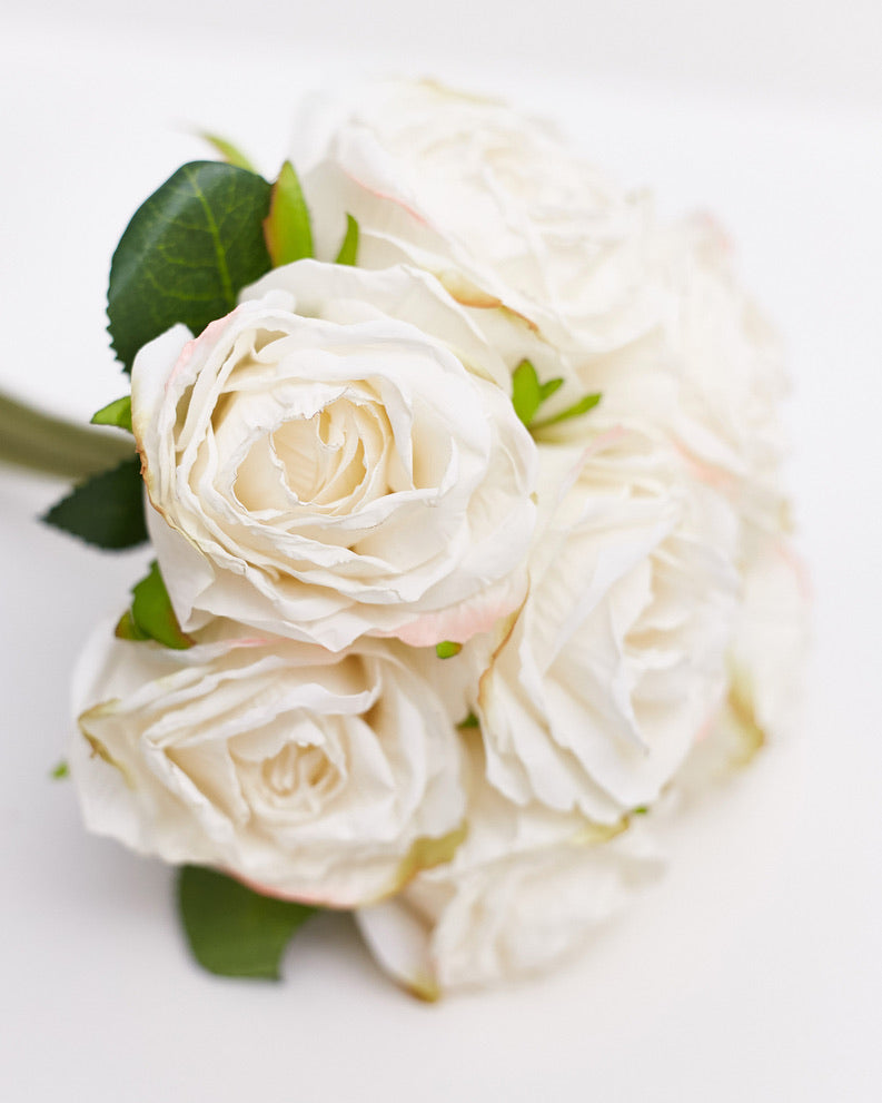 Dried Touch 7-Piece Rose Stem Bouquet – Ivory